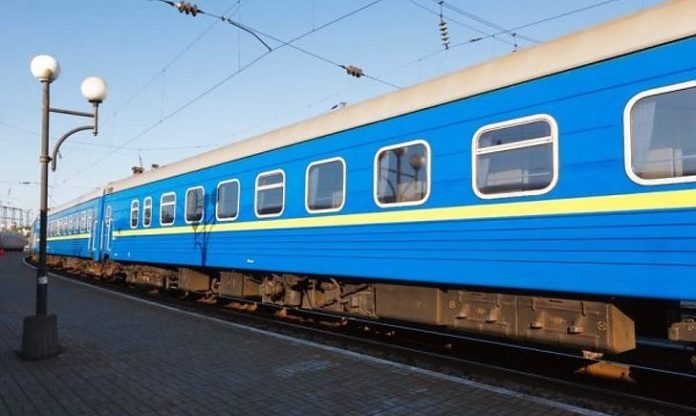 Перехід на зимовий час: у Львівській залізниці зробили важливе уточнення Перехід на зимовий час: у Львівській залізниці зробили важливе уточнення