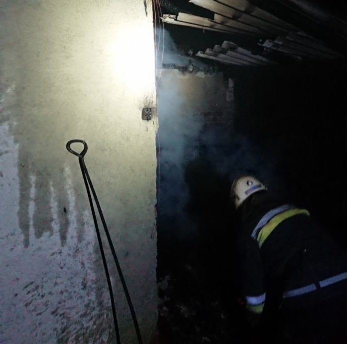 У Бориславі в господарській будівлі виникла пожежа У Бориславі в господарській будівлі виникла пожежа
