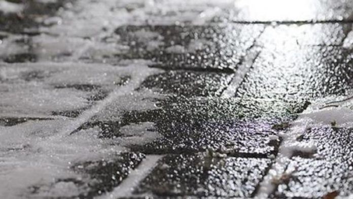 На львівських дорогах очікується ожеледиця На львівських дорогах очікується ожеледиця