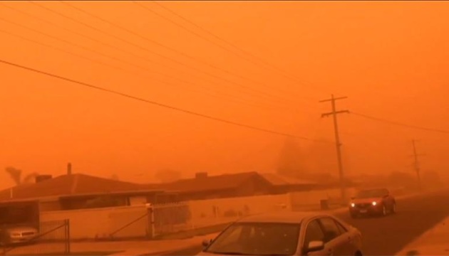 Австралію накрила «марсіанська» буря