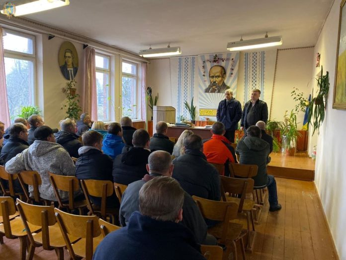 Працівники ТЕЦ у Новому Роздолі зустрілись із представниками нового управителя Працівники ТЕЦ у Новому Роздолі зустрілись із представниками нового управителя