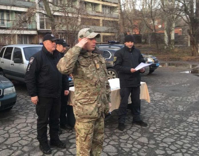 Троє бійців батальйону “Львів” отримали відзнаки в зоні проведення ООС Троє бійців батальйону “Львів” отримали відзнаки в зоні проведення ООС