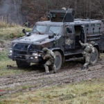 Як Нацгвардія й поліція під Львовом вчилися ліквідовувати диверсантів у зоні ООС (фоторепортаж) - 9