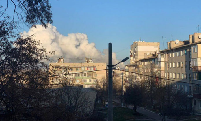Смертельні вибухи на складі боєприпасів і акція протесту львів‘ян на Банковій. Головні події 15 листопада Смертельні вибухи на складі боєприпасів і акція протесту львів‘ян на Банковій. Головні події 15 листопада