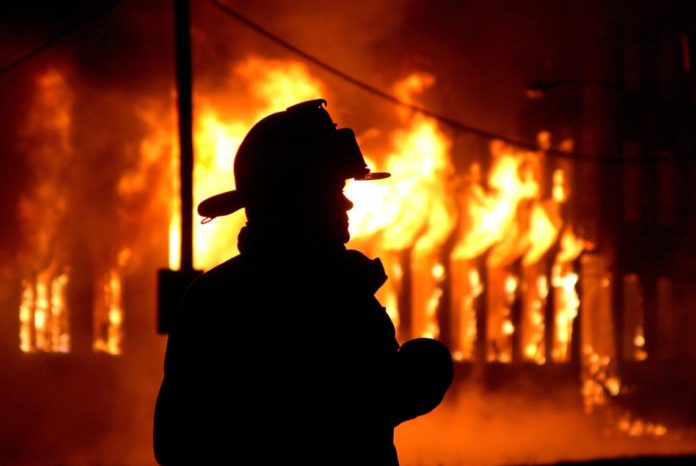 У Львові на пожежі в житловому будинку загинула жінка У Львові на пожежі в житловому будинку загинула жінка