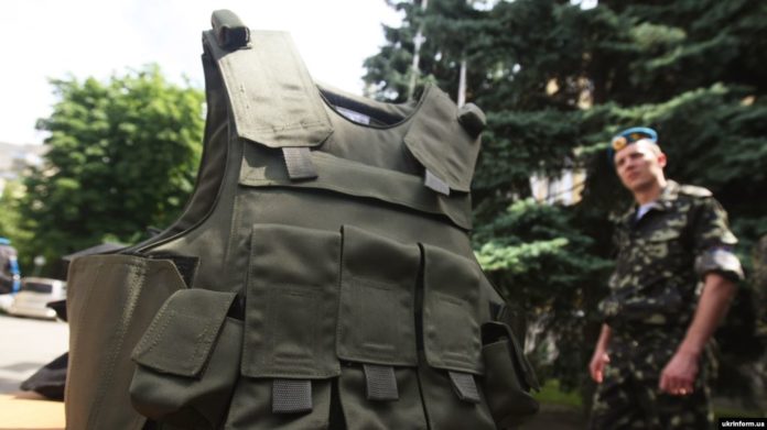 Фігуранта «справи бронежилетів» суд відпустив під домашній арешт Фігуранта «справи бронежилетів» суд відпустив під домашній арешт