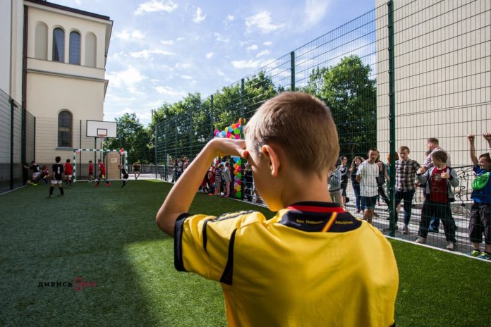 У Львові відремонтують спортивні майданчики У Львові відремонтують спортивні майданчики