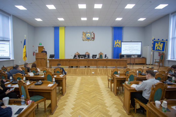 У львівських школах не продаватимуть шкідливих продуктів У львівських школах не продаватимуть шкідливих продуктів