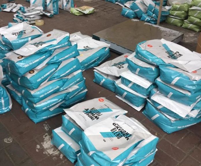 Митники на Львівщині вилучили спортивного харчування на мільйон Митники на Львівщині вилучили спортивного харчування на мільйон