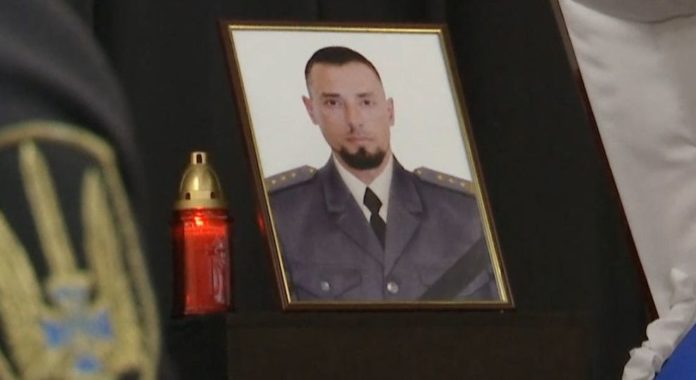 Загиблий на Донбасі виявився важливим свідком у справі беркутівців Загиблий на Донбасі виявився важливим свідком у справі беркутівців