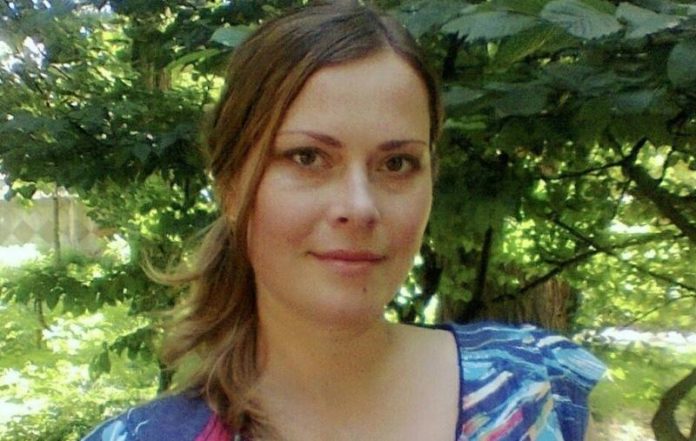 На Буковині звільнили чиновницю за звинувачення бійця АТО у вбивстві дітей на Донбасі На Буковині звільнили чиновницю за звинувачення бійця АТО у вбивстві дітей на Донбасі