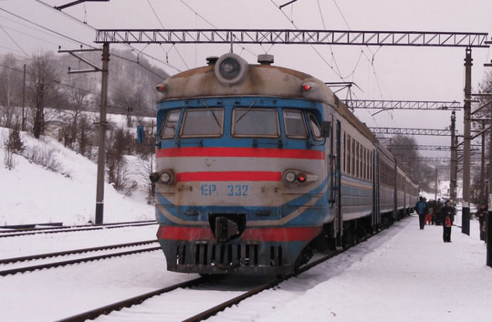Приміський поїзд Ковель – Червоноград не курсуватиме до кінця січня Приміський поїзд Ковель – Червоноград не курсуватиме до кінця січня