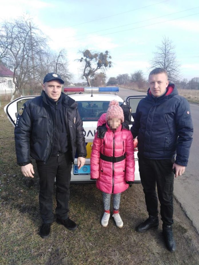 Поліцейські розшукали 11-річну дівчинку, що зникла минулої доби Поліцейські розшукали 11-річну дівчинку, що зникла минулої доби