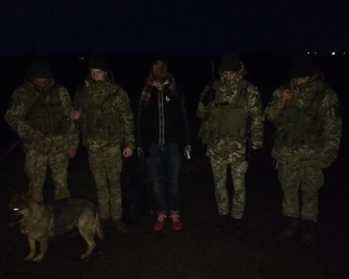 Львівські прикордонники затримали нелегала з Ефіопії Львівські прикордонники затримали нелегала з Ефіопії