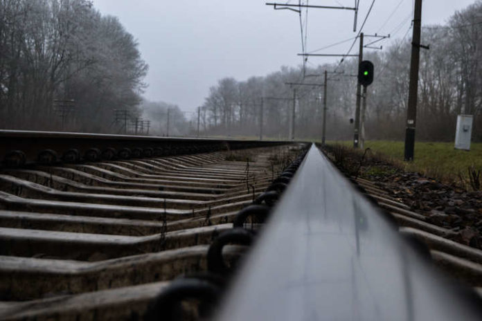 Через смерть на залізниці затримається поїзд з Бахмута до Львова