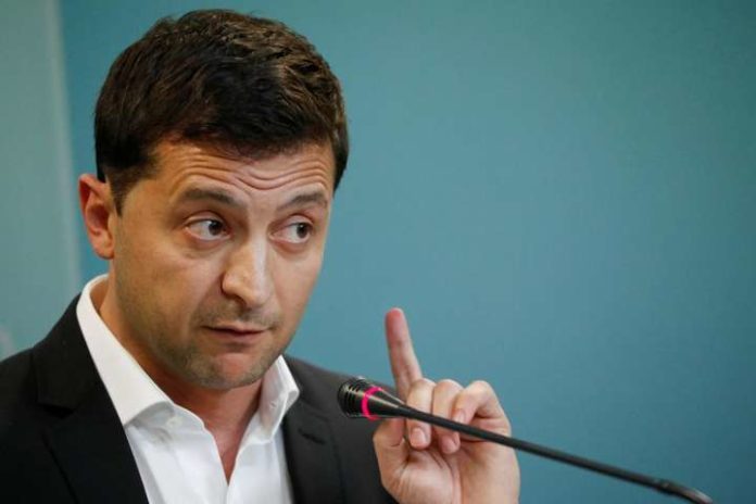 У Зеленського розповіли про Оман і літак Медведчука У Зеленського розповіли про Оман і літак Медведчука