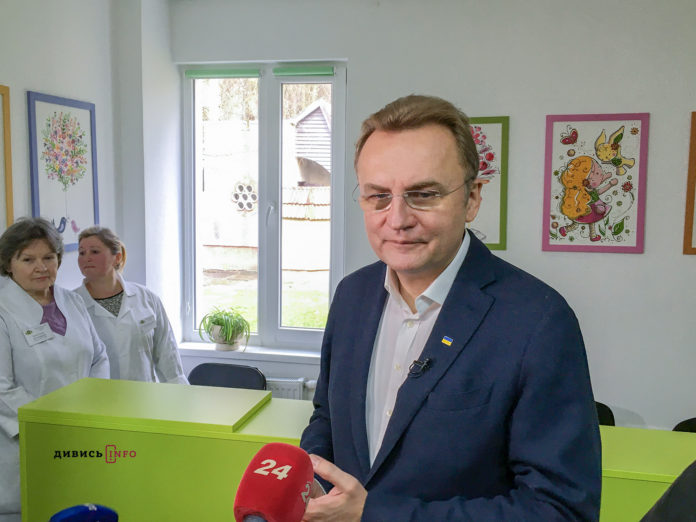 Садовий: міська рада не має наміру бути власником ФК «Карпати» Садовий: міська рада не має наміру бути власником ФК «Карпати»