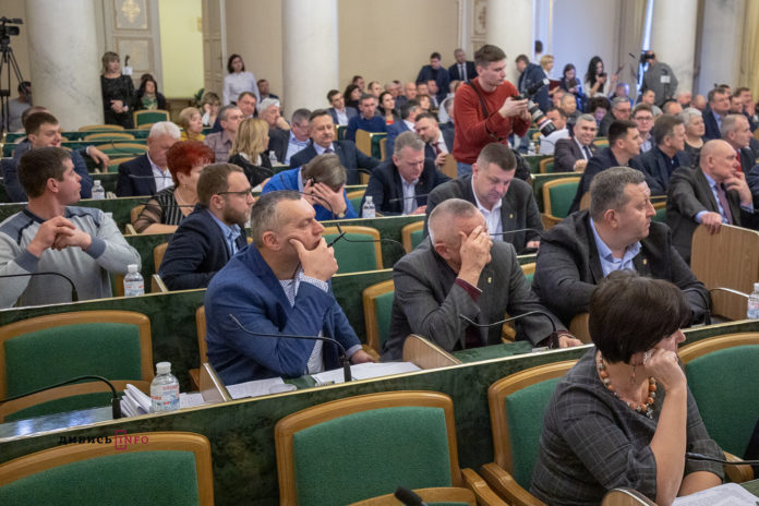 Депутати Львівщини просять Брагара подати у відставку Депутати Львівщини просять Брагара подати у відставку