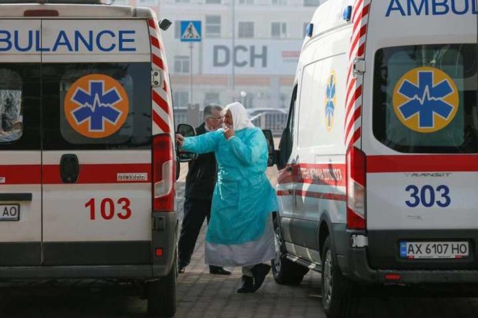 Коронавірус: кількість хворих у світі невпинно продовжує зростати Коронавірус: кількість хворих у світі невпинно продовжує зростати