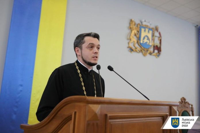 Львівські священники розповідатимуть вірянам, як вберегтися від коронавірісу Львівські священники розповідатимуть вірянам, як вберегтися від коронавірісу