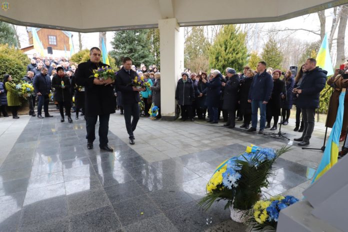 205-та річниця від дня народження: у Млинах вшанували автора Гімну України отця Михайла Вербицького 205-та річниця від дня народження: у Млинах вшанували автора Гімну України отця Михайла Вербицького