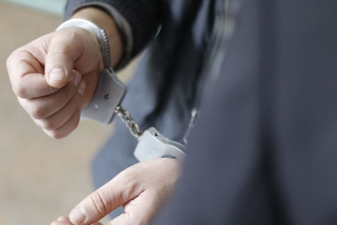У Львові пасажири маршрутки затримали грабіжника У Львові пасажири маршрутки затримали грабіжника