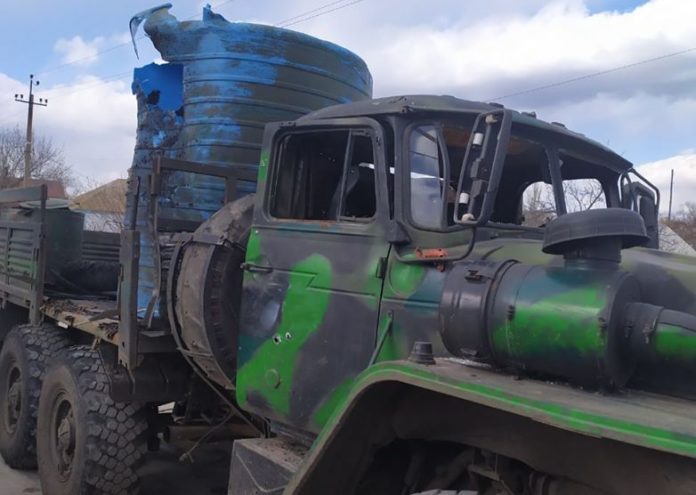 ЗСУ підбили вантажівку бойовиків поблизу Широкіно (фото) ЗСУ підбили вантажівку бойовиків поблизу Широкіно (фото)