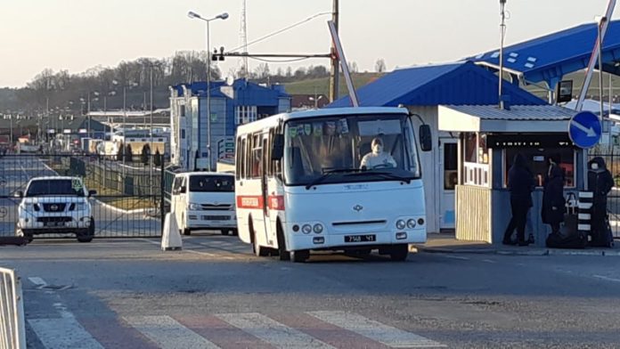 У Раві-Руській і Краківці облаштували пункти обігріву У Раві-Руській і Краківці облаштували пункти обігріву