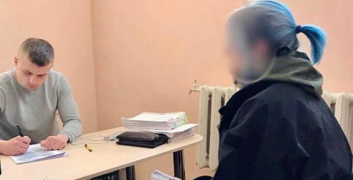 Поліцейські затримали 22-річну львів’янку, яка розповсюджувала порнографію Поліцейські затримали 22-річну львів’янку, яка розповсюджувала порнографію