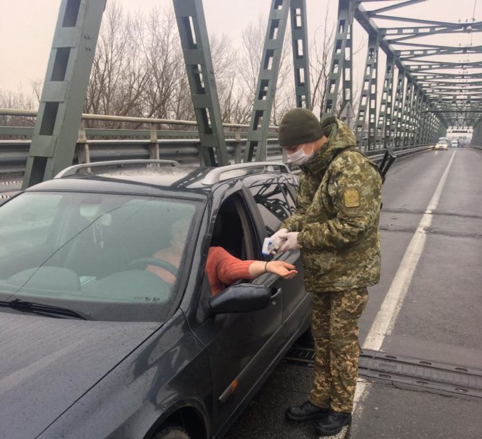 На кордоні фіксують збільшення пасажиропотоку На кордоні фіксують збільшення пасажиропотоку