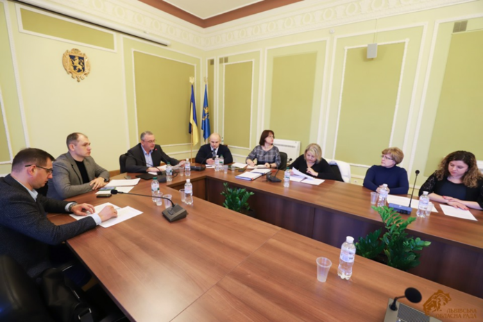 У Львові оголосили конкурс на посади керівників 5 медичних закладів У Львові оголосили конкурс на посади керівників 5 медичних закладів