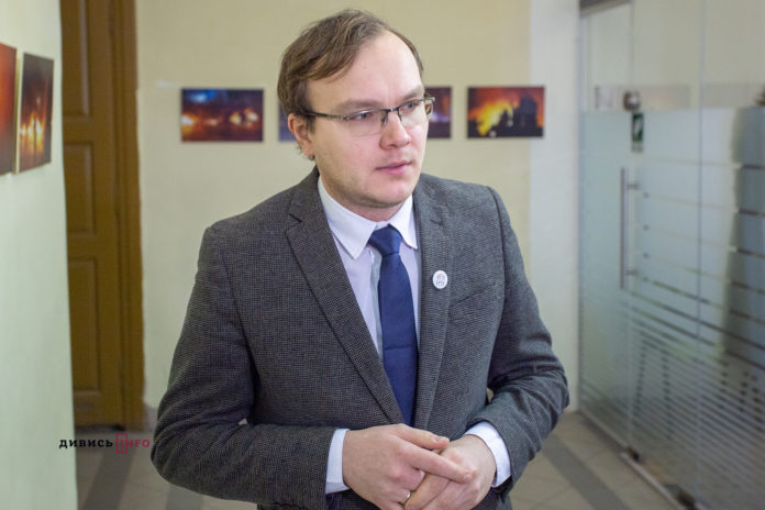 Львівська мерія відмовляється від паперових документів Львівська мерія відмовляється від паперових документів