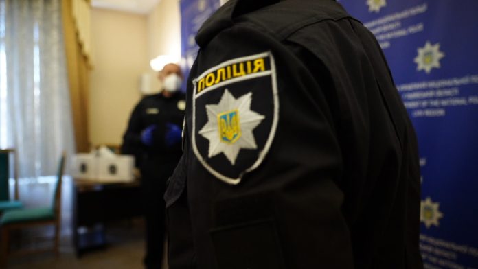 У Львові з вікна будинку випав чоловік У Львові з вікна будинку випав чоловік