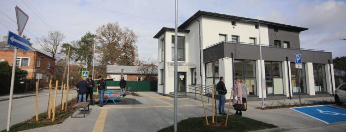 Амбулаторію в Рудно закрили на карантин Амбулаторію в Рудно закрили на карантин