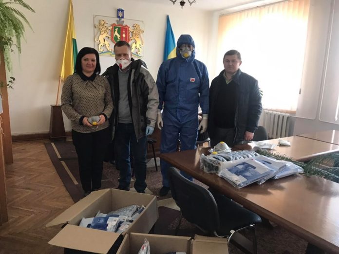Британська компанія придбала обладнання і захист для медиків на Львівщині Британська компанія придбала обладнання і захист для медиків на Львівщині