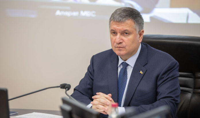 Справи немає, є тільки жага помсти, — Аваков про підозру Чорновол Справи немає, є тільки жага помсти, — Аваков про підозру Чорновол
