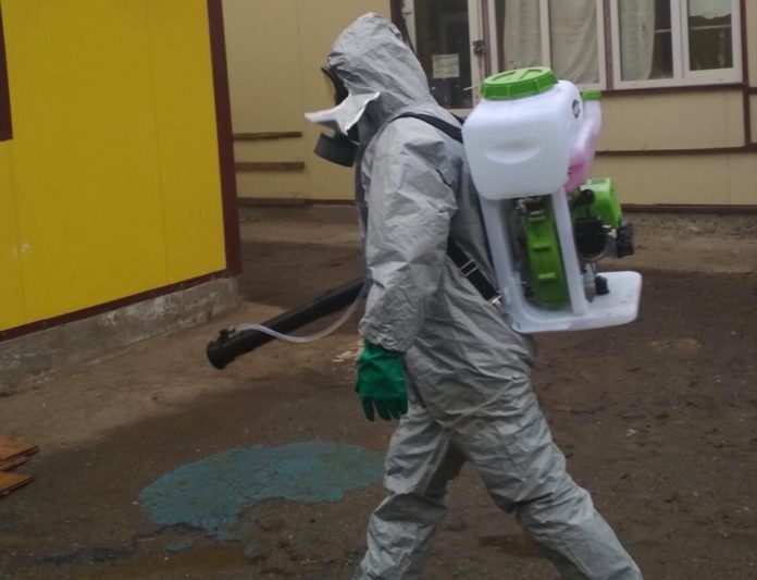 На Львівщині надзвичайники продовжують проводити дезінфекцію у населених пунктах На Львівщині надзвичайники продовжують проводити дезінфекцію у населених пунктах