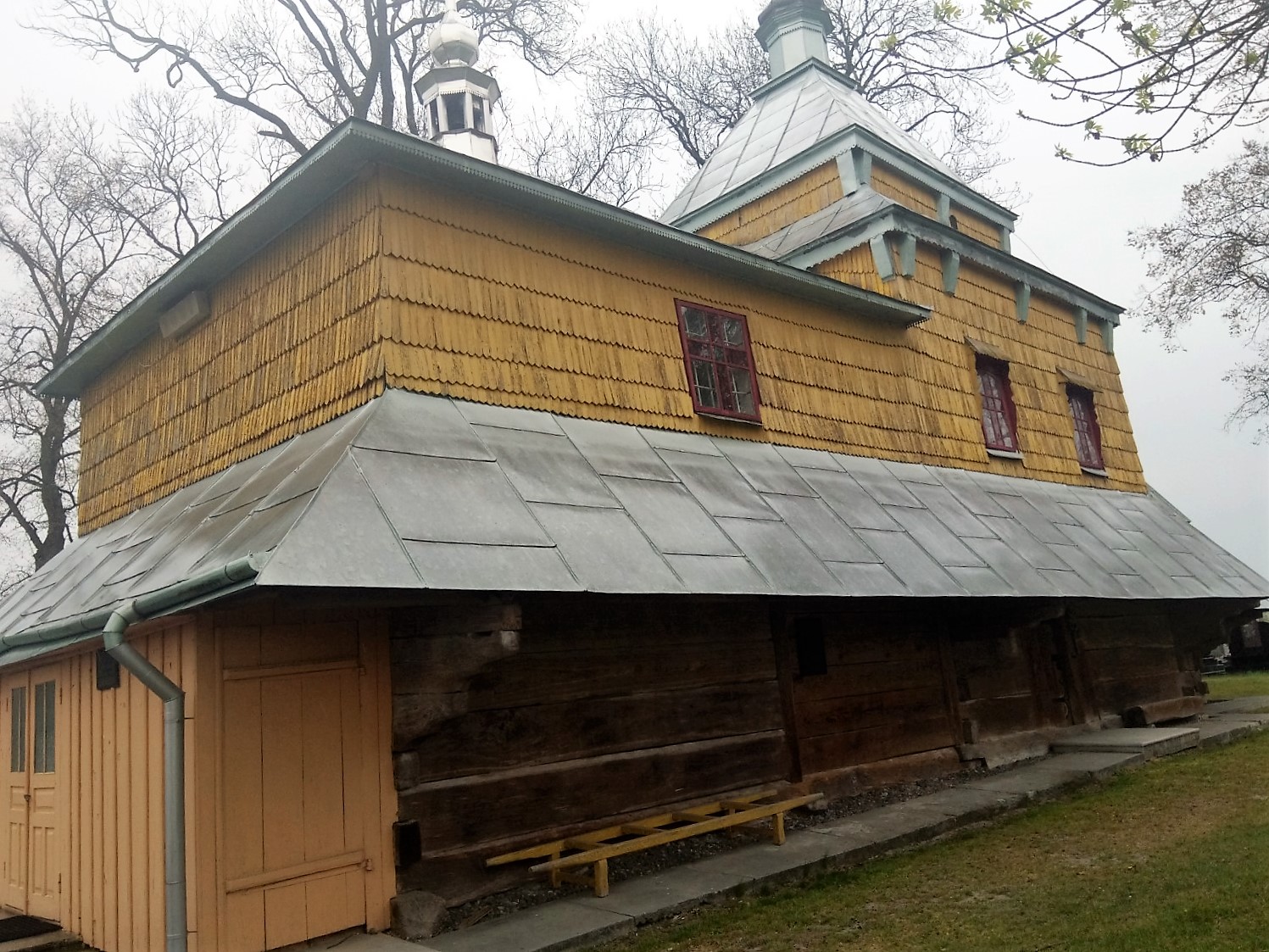 Скарби галицького села: що ховає за своїми стінами унікальна церква у Волі-Висоцькій (фото)