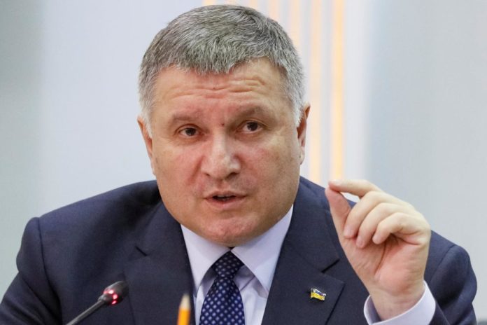 Аваков обіцяє оштрафувати ресторан Тищенка Аваков обіцяє оштрафувати ресторан Тищенка