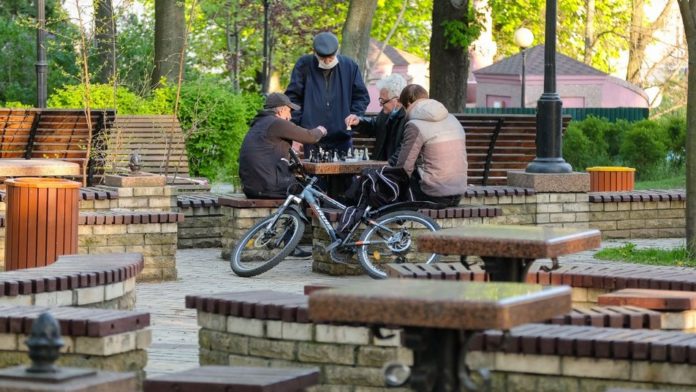 Дистанція, маски та їжа у пакетах: МОЗ оприлюднило вимоги щодо роботи закладів з 11 травня Дистанція, маски та їжа у пакетах: МОЗ оприлюднило вимоги щодо роботи закладів з 11 травня
