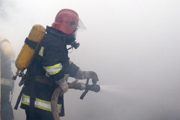 На Львівщині вогнеборці врятували від знищення вогнем житловий будинок