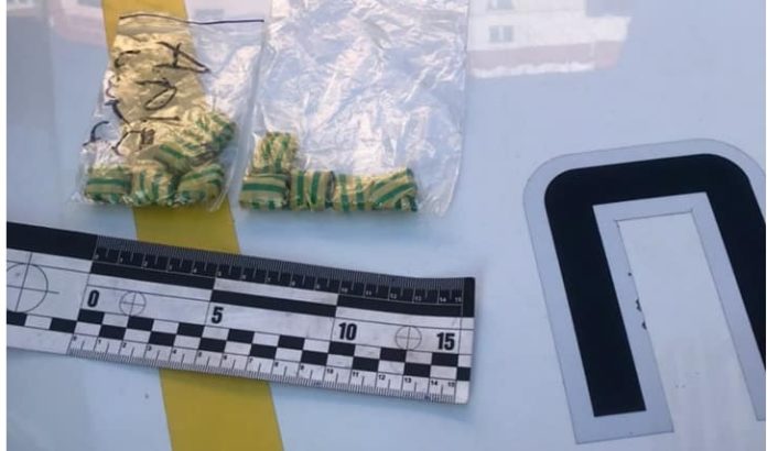 ТОРівці затримали львів’янина з пакунками екстазі ТОРівці затримали львів’янина з пакунками екстазі