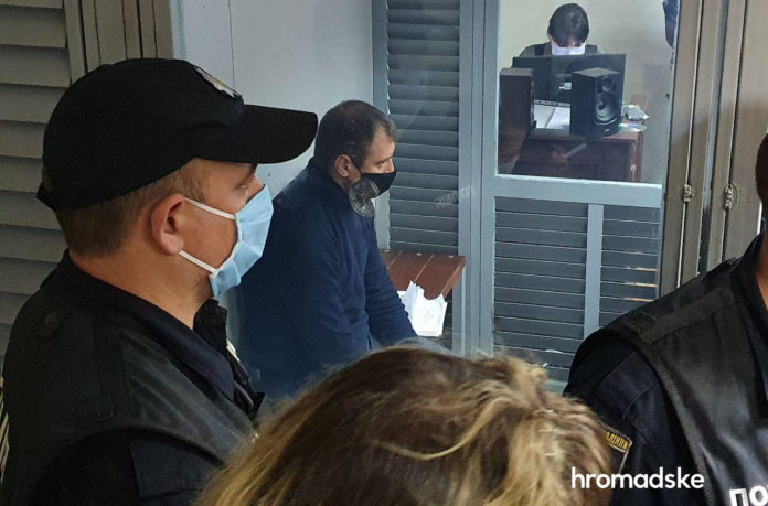 Суд взяв під варту поліцейського, якого підозрюють у згвалтуванні жінки Суд взяв під варту поліцейського, якого підозрюють у згвалтуванні жінки