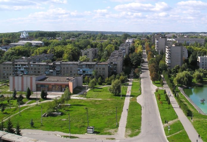 Компанія Дубневичів шантажує мешканців Нового Роздолу відімкненням водопостачання, – Гірняк Компанія Дубневичів шантажує мешканців Нового Роздолу відімкненням водопостачання, – Гірняк