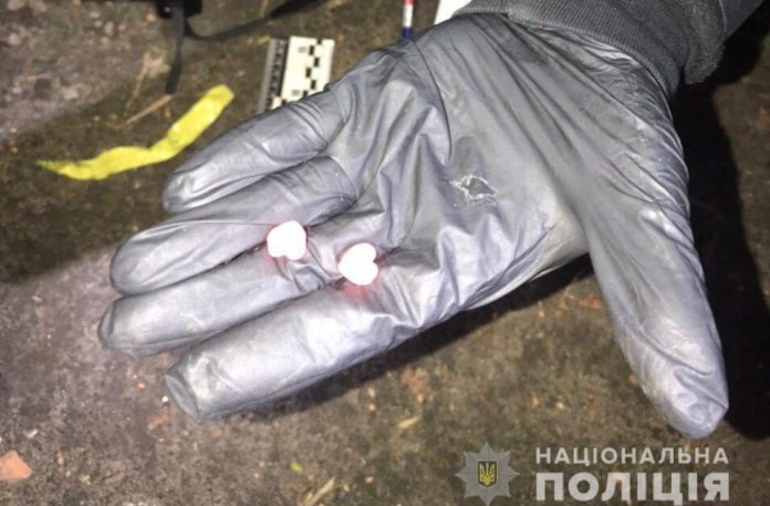 У Львові поліцейські викрили розповсюджувача наркотичних речовин У Львові поліцейські викрили розповсюджувача наркотичних речовин