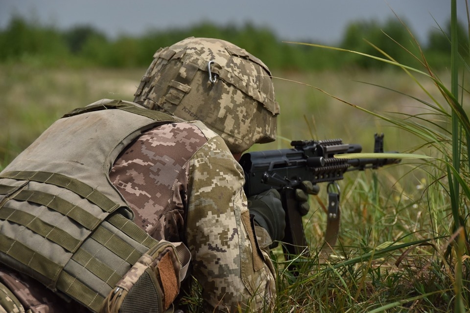 Донбас: на передовій поранено двох воїнів ЗСУ
