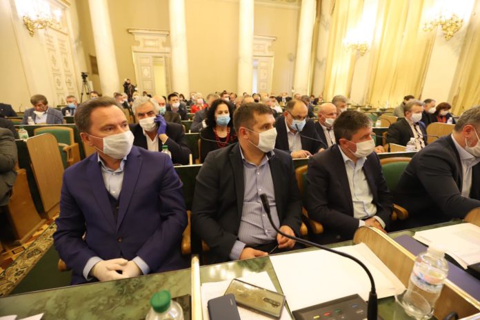 На школу у Брюховичах виділили понад 700 тисяч гривень На школу у Брюховичах виділили понад 700 тисяч гривень