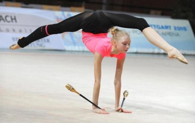 На Львівщині вперше в Україні проведуть онлайн-турнір з художньої гімнастики