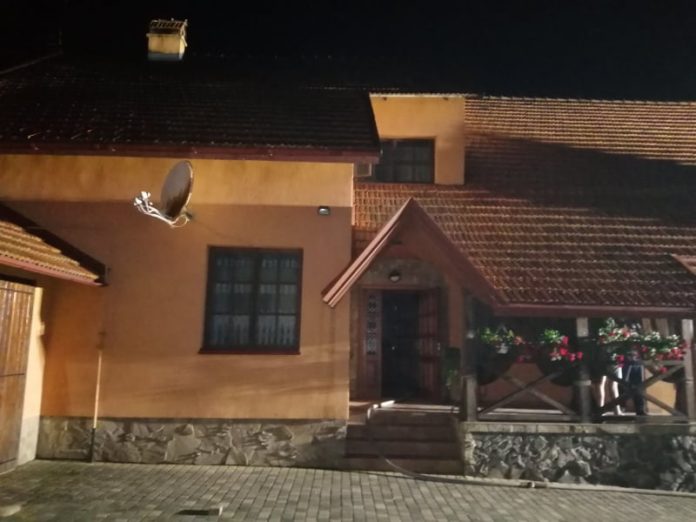 У Городку вогнеборці ліквідували пожежу в житловому будинку У Городку вогнеборці ліквідували пожежу в житловому будинку