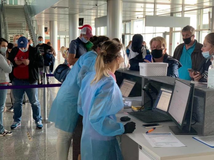 У львівському аеропоту запрацювала лабораторія для тестування на COVID-19 (фото) У львівському аеропоту запрацювала лабораторія для тестування на COVID-19 (фото)